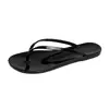 Populares chanclas de cristal de suela plana para mujer, adecuadas para salidas de verano y viajes, sandalias de dedo simples para la playa