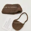 Bolso de Hombro Suéter Labubu de 17 cm Set de Ganchillo Set de Bolso Suéter de Oso Marrón Decoración de Muñeca