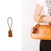 Pingentes de Bolsa Estilo Miu de Marcas Renomadas, Realce a Aparência da Sua Bolsa, Série Tendência de Franjas, Acessórios Personalizados