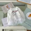 [Em Estoque] QY262859 Moletom Infantil 2026 Outono Nova Chegada Vestido Moletom de Rede Cartoon para Meninas Top