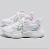Zapatos deportivos casuales populares para mujer, nuevo modelo de verano 2026, malla transpirable, bloques de color, suela gruesa, con cordones, versátiles zapatillas para correr
