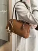 Nuevo Bolso de Hombro Maillard Retro Mate para Mujer Otoño/Invierno 2026, Bolso de Axila de Alta Gama para Viajes, Transfronterizo