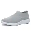 Explosions sapatos femininos 2024 verão novo moda meias esportivas sapatos casuais respirável malha fly tecido sapatos tamanho grande 4243