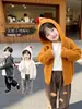 Chamarra Suéter para Niños Otoño Invierno Cárdigan Tejido con Capucha para Niños Modelo 2026 Ropa Tejida para Bebés Niños y Niñas Top de Moda