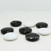 Suministro de origen accesorios al por mayor botones para ropa infantil de ojos oscuros botones de resina botones de hongo negro/blanco en stock