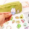 Broche de Dibujos Animados Lindo Ins Creativo Acrílico Ropa Bolsa Accesorios Pin Insignia de Estudiante Adorno Venta al por Mayor