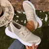 Sapatos Casuais Femininos de Malha Flyknit Nova Moda Primavera, Leves com Solado Macio, Sapatos Meia Respiráveis, Sapatos Femininos Transfronteiriços de Tamanho Grande