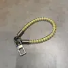 Adecuado para colecciones: ligas para el pelo de cable de teléfono, ligas para el pelo plisadas, ligas para el pelo florales, correas de seda para teléfono y accesorios para teléfono