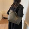 Bolsa Tote Simples e Leve de Nylon para Mulheres 2026 Nova Bolsa de Grande Capacidade para o Dia a Dia Bolsa de Ombro para Alunos da Faculdade Bolsa de Compras
