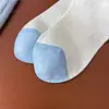 Meias Sem Costura para Mulheres, Novo Estilo Coreano Primavera/Verão, Color-Blocking, Design Fofo de Cachorrinho Bordado, Meias de Algodão até o Meio da Panturrilha, Absorventes de Suor, Respiráveis, Meias Largas
