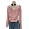 Top suave de modal de color liso con mangas largas y escote con volantes, perfecto para principios de otoño, moderno y favorecedor, un atuendo de estilo coreano