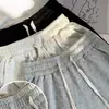 Pantalones cortos deportivos grises estilo americano para mujer, de verano, finos, de cintura alta, adelgazantes, 100% algodón, pierna ancha, holgados, casuales, de longitud media