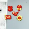 Accesorios de Resina del Día Nacional: Diseños de Bandera Roja de Cinco Estrellas China, Corazón y Mapa para Fundas de Teléfono, Zuecos y Pegatinas para Botellas de Agua