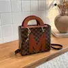 Bolso Cuadrado Pequeño Estampado Retro Europeo y Americano de Comercio Exterior para Mujer Modelo Nuevo 2026 Bolso de Hombro Cruzado Versátil de Alta Gama