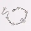 Bestseller transfronterizo: Pulsera linda y dulce estilo pastoral con diseños de corazón y flor, perfecta como regalo del Día de San Valentín para usar en capas