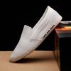 Zapatos de Verano para Hombre con Perforaciones para Transpirabilidad, Mocasines Casuales para Hombre, Zapatos de Piel Huecos Slip-On 7037