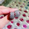 Pendientes de semicírculo de circonita incrustada densa de alta gama de lujo Pendientes en forma de C Esmeralda Nuevos exquisitos pendientes versátiles
