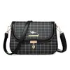 Bolsa Simples Retrô Feminina Popular Nova Moda Casual Versátil Elegante de Ombro Tendência para o Dia a Dia Bolsa Transversal para Mulheres