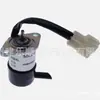 La válvula solenoide de 12V 16271-60010 es adecuada para cortacéspedes de giro cero Kubota ZD25F ZD28 ZD28F