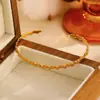 Qingwen Joias Processamento Personalizado Pulseira de Aço Inoxidável Joias Transfronteiriças Europeias e Americanas Pulseira Geométrica de Flor Pulseira de Ouro 18K