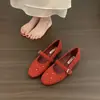 Sapatos Mary Jane Redondos com Fivela e Tachas Estilo Fada para Mulheres, Novo Modelo Primavera 2026, Sapatos de Salto Baixo Suaves e Elegantes para Noite