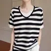 Top de Malha Simples Elegante com Listras em Lyocell, Decote V, Falso Duas Peças, Novo de Verão, Versátil e Confortável para Mulheres