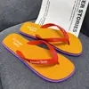 2026 Verano Antideslizantes Nuevo Estilo Chanclas para Hombre Exteriores Simples Casuales Zapatillas para Hombre Exteriores Playa Orilla Sandalias de Tira