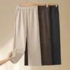 Jeans Mom Reto Estiloso Anos 50 Outono/Inverno 2026 Calças Casuais Femininas Roupas para Mulheres de Meia-Idade e Idosas Calças Largas de Perna Larga
