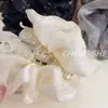 Pinza grande para el pelo estilo coreano con volantes de plátano, elegante y esponjosa, adecuada para ir al trabajo, no daña el cabello, accesorio de pelo simple