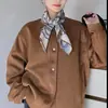 Pañuelo Cuadrado Pequeño Estilo Retro Old Money con Patrón de Cadena, Pañuelo de Seda de Alta Gama, Accesorio de Algodón y Lino Delgado Versátil Elegante Casual para Mujer