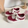 Zapatillas blancas informales de color crema 2025, nuevas y versátiles, para niños y estudiantes, cómodas, 6607