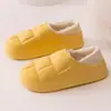 Chinelos de Algodão Qidashun Novos Outono e Inverno, Sapatos de Algodão Impermeáveis para Interior e Exterior, Chinelos de Algodão Eva Espessados para Casal, Venda por Atacado