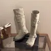 Botas de motocicleta largas de cuero vintage desgastado con hebilla para mujer, nuevo estilo otoño 2026, tacón grueso, botas de trabajo a media pantorrilla