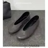 ¡Versión de piel de oveja! Bailarinas Redondas Color Té Negro para Mujer, Suela Suave, Corte Bajo, Cómodas para el Trayecto, Zapatos Planos