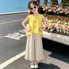 Conjunto Dopamina para Meninas 2026 Verão Novo Colete Sem Mangas Infantil Calça Wide Leg Listrada Estilosa Conjunto de Duas Peças Tendência