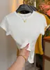 Camiseta Sencilla de Color Sólido con Cuello Redondo y Manga Corta para Mujer 2026 Estilo Coreano Moda Ajustada Top en Rojo Ankara