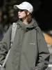 NASA SOBRE 2026 Primavera/Otoño Chaqueta Impermeable para Montañismo al Aire Libre Estilo Funcional con Capucha Abrigo para Hombre