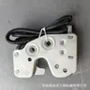 Adequado para Shaanqi Delong H3000 (Condução à direita) caminhão, com cabo, trava hidráulica da cabine, DZ13241440185