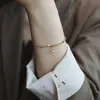 Pulsera Elegante Versátil con un Toque de Lujo Ligero y Único de Alta Gama, Nuevo Popular Exquisito Accesorio de Joyería para Manos para Mujer 2026
