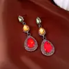 Pendientes de aguja de plata con colgantes de borla de gota de agua incrustados de diamantes, pendientes de lujo ligero de alta gama, pendientes de moda estilo vintage