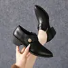 Zapatos de Cuero Suave de Boca Profunda para Mujer 2026 Otoño Nueva Llegada Punta Fina Tacón Grueso Zapatos de Madre Slip-on Suela Suave Versátiles Zapatos Pequeños de Cuero