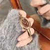 Reloj Vintage Dorado Ovalado para Mujer, Venta al por Mayor desde Fabricante, Exportación Tk Sudeste Asiático Pulsera de Bañera Reloj Más Vendido