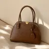 Bolso de Gran Capacidad para Mujer 2026 Nuevo Otoño Retro Bolso de Mano Sensación de Alta Gama Retro para Viajes Diarios Bolso de Hombro Único Cruzado