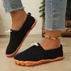 Transfronterizos Europeos y Americanos Nuevo Otoño Cómodos 2026 Transfronterizos en Stock Suela Suave Talla Grande Flyknit Zapatos de una Sola Pieza Planos para Mujer Venta al por Mayor Talla Grande