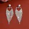 Pendientes de Corazón con Pedrería Ecológicos Estilo Europeo y Americano, Pendientes de Borla de Circonita Elegantes de Alta Gama de Lujo Accesible de Moda