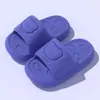 Pantuflas de Verano para Mujer con Sensación de Pisar Heces, Antideslizantes para Uso en el Baño, Pantuflas Gruesas para el Hogar para Parejas, Pantuflas de Exterior para Hombre, Al Por Mayor