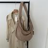 Estilo coreano Ombro Dumpling Bolsa Nylon Bolsa Grande Capacidade Neutro Crossbody Bolsa Alça de ombro larga All-match Bolsa Feminina Simples Moda
