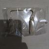 Clip fijador para bolsa de basura portátil para el hogar creativo antideslizante hebilla clip soporte lateral para cubo venta directa de fábrica