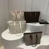 Bolso Grande de Moda Sencillo para Mujer 2025 Invierno Nuevo Bolso Tote Moderno Bolso de Hombro Portátil de Gran Capacidad para Viajes