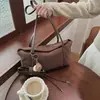 Bolsas Retro de Diseño Nicho Otoño e Invierno para Mujer 2026 Nuevo Bolso de Hombro Único para el Trabajo Personalidad Bolso Almohada
